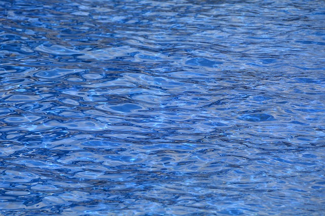 voda modrá